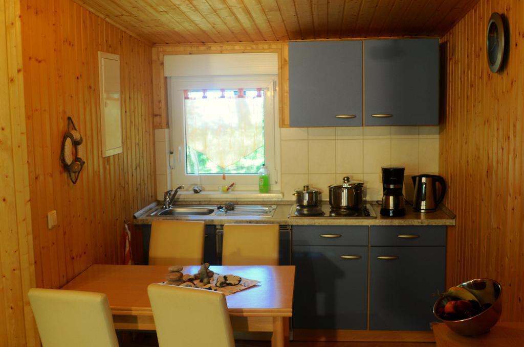 Feriendorf Min Herzing Nonnevitz ภายนอก รูปภาพ